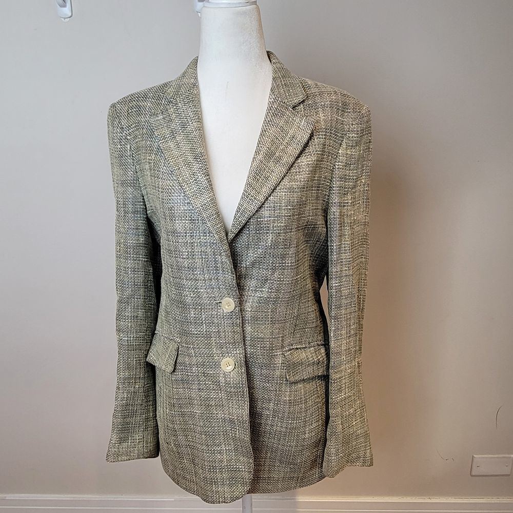 Vintiage Mark ShaleTweed Blazer Size 8 Material: Cotton, Silk, and linen